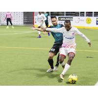 St. Louis Ambush challenge the Kansas City Comets