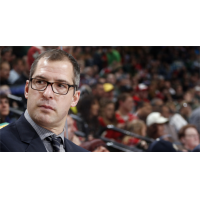 Kamloops Blazers assistant coach Darryl Sydor
