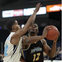 Halifax Hurricanes defend against the Saint John Riptide