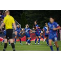 North Carolina Courage celebrate Feli Rauch's goal