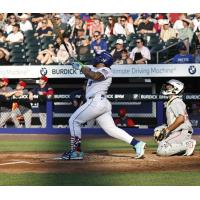 Francisco Alvarez of the Syracuse Mets homers